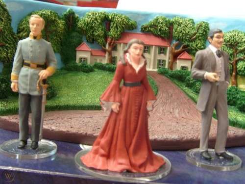 Gone with the wind diorama with figures.