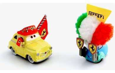 LUIGI & GUIDO (FIAT 500) TIFOSI FERRARI