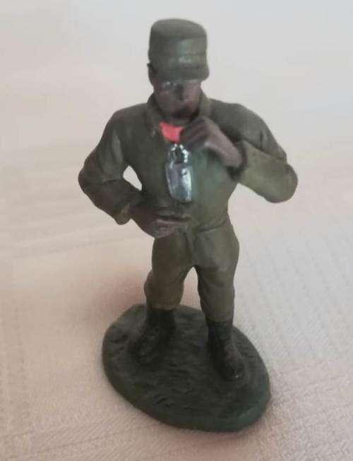 G.I. Joe W. Britain Medic Action Marine Beachhead Assault 54mm Pewter Replicas