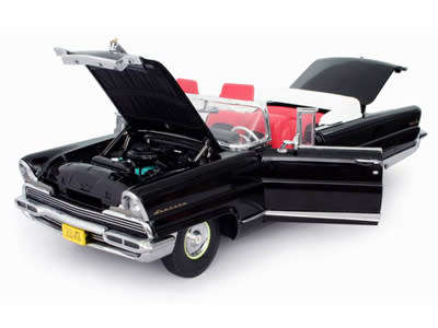 1956 Lincoln Premiere Open Convertible (Presidential Black)