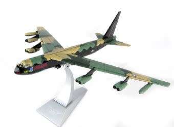 Boeing B-52C Stratofortress Scale 1:144