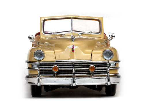 Chrysler Town and Country1948 Beige w/Woodgrain