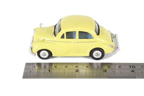 Morris Minor 1000, Highway Yellow ( Corgi 60th )