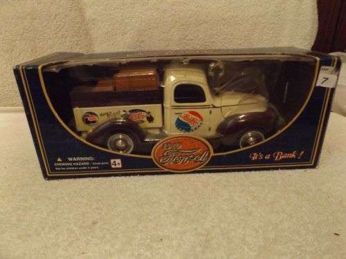 1940 Ford/Pepsi Pickup Truck/Bank diecast