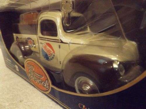 1940 Ford/Pepsi Pickup Truck/Bank diecast
