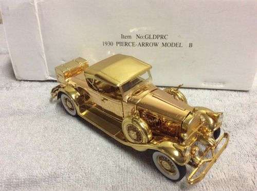 1930 Pierce Arrow Model B  (Gold Plated series)