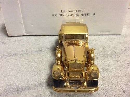 1930 Pierce Arrow Model B  (Gold Plated series)