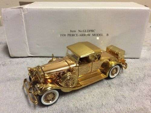 1930 Pierce Arrow Model B  (Gold Plated series)