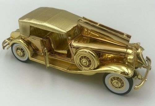 1932 Chrysler LeBaron Gold  (Gold Plated series)