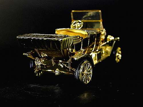 1910 Ford Model T (Gold Plated series)