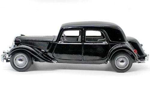 1952 Citroen 15CV 6 Cyl Model by CTL