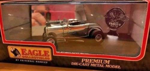 1932 Ford Hot Rod  Millennium Collection. Chrome Silver
