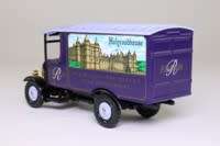 `Holyroodhouse`The Queen`s 40th Anniversary