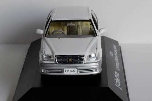 Toyota Crown Royal Saloon G