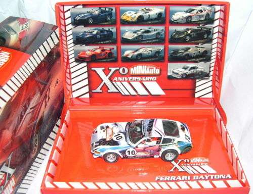 Ferrari Daytona 365 GFB4 Fly / Mini Auto 10th Anniversary