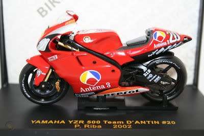 YAMAHA - YZR500 TEAM D`ANTIN N 20 SEASON 500cc 2002 P.RIBA