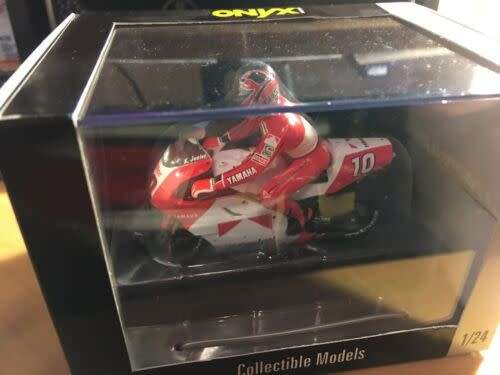 JEAN MICHEL BAYLE MARLBORO TEAM ROBERTS YZR500 1996