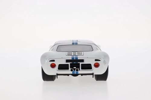 Ford GT40 MK1 Widebody 1968 in White