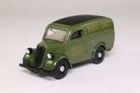 1950 Ford E83W Van, Radio Times