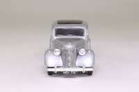 1950 Ford V8 Pilot, Silver Metallic
