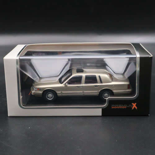 Lincoln - Town Car 4-Door 1996