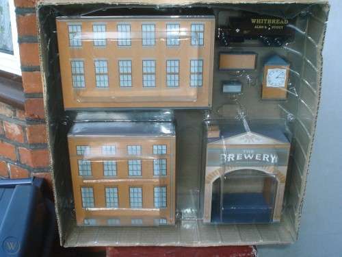 `Whitbread`, Tin Plate Brewery with accessories and Scammell 6-Wheel Box Van -
