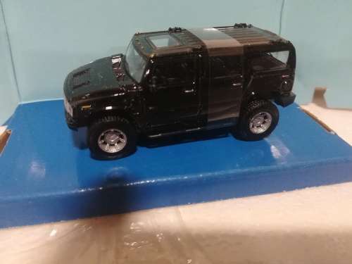 Hummer H2 black 1:72 Cararama