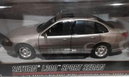 Saturn L300 Sport Sedan (SILVER)