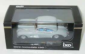 Jaguar MkVII - Winner Silverstone Touring Car 1953