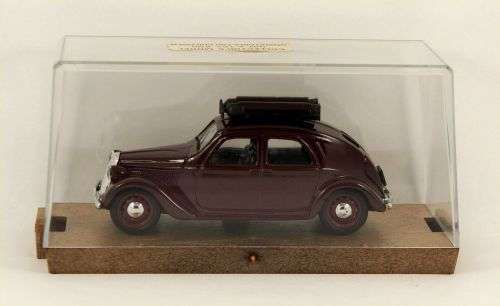 Lancia Aprilia in red - Methane version 1939-48