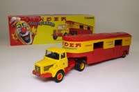 Berliet TLR Artic Horse Box, Cirque Pinder Jean Richard