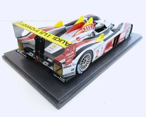 Audi - R10 TDI 5.5L Turbo V12