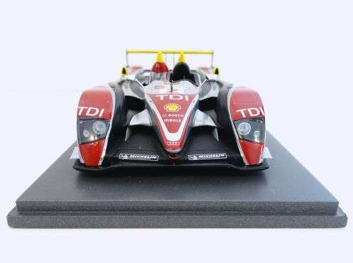 Audi - R10 TDI 5.5L Turbo V12
