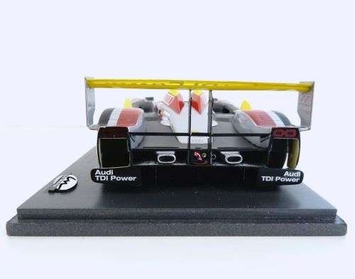 Audi - R10 TDI 5.5L Turbo V12