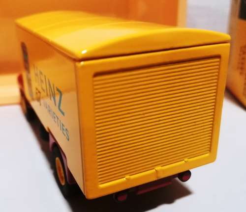 Bedford S Type Van `HEINZ BEANS`