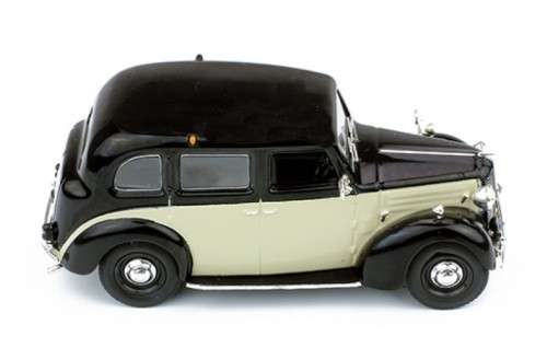 Austin Fx3 1954 Beige & Black