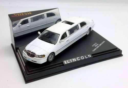 Lincoln Limousine 2000 (white)