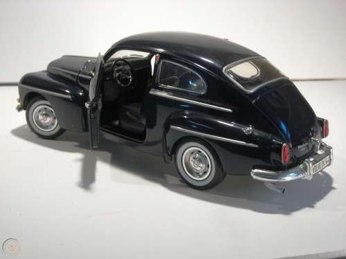 VOLVO PV 544 - BLACK