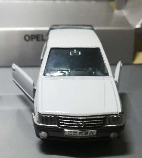 Opel Corsa by Gama