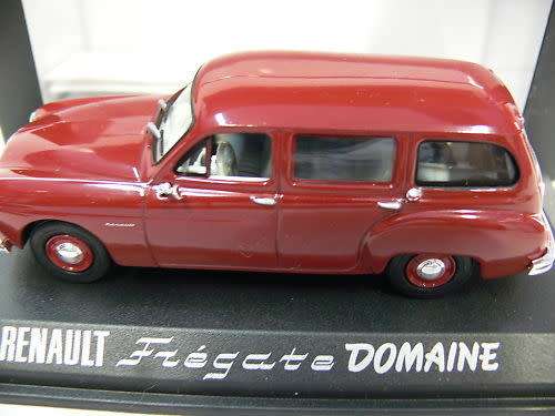Renault Frégate Domaine Montijo Red