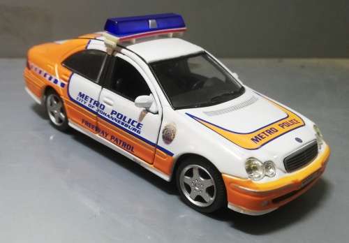 JMPD Freeway Patrol Car` `Police Cars of the world`