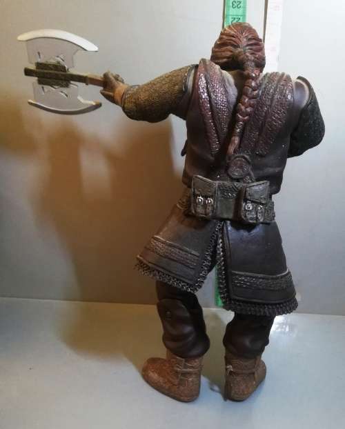 GIMLI (8,5 inch) 21cm Figurine includes Axe
