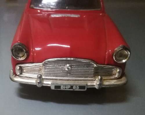 Ford Zephyr Mk2  in Red/Grey