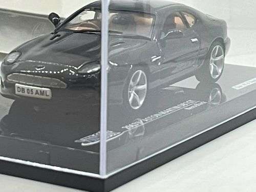 Aston Martin DB7GT - Nero Black