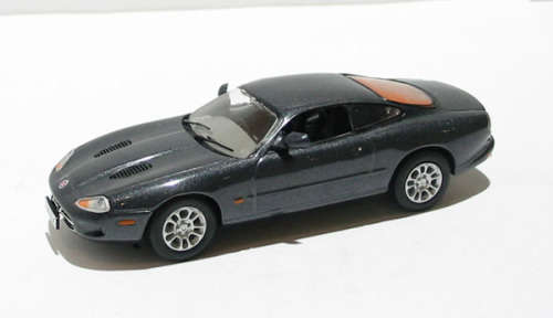 Jaguar XKR in slate grey