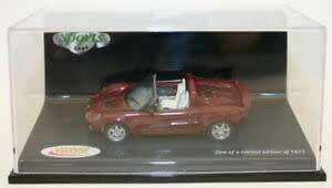 Lotus Elise 111S in ruby red