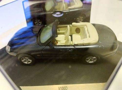 Jaguar XK8 Open Cabriolet Model