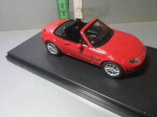 Mazda Roadster True Red