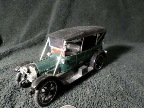 1913 Cadillac Touring Car