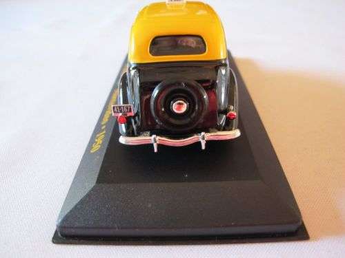 Ford V8 Taxi Montevideo 1950